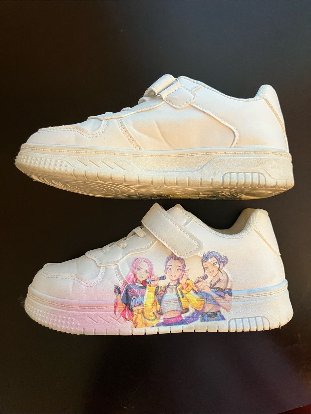 K-Pop Demon Hunters Shoes, LIKE NEW, EU 33/US Big Kid 1.5-2